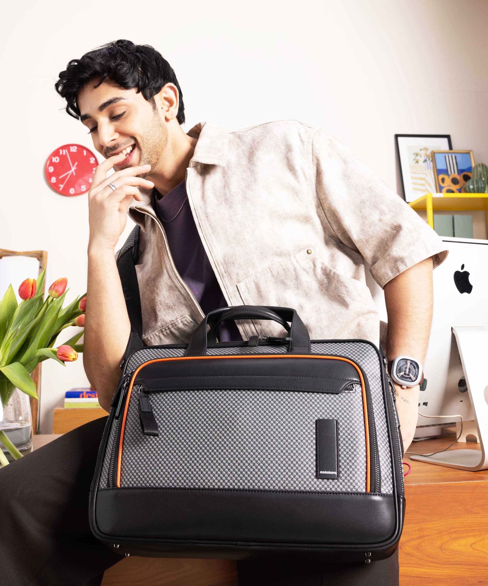 Color_Black Sesame | The Bass Briefcase