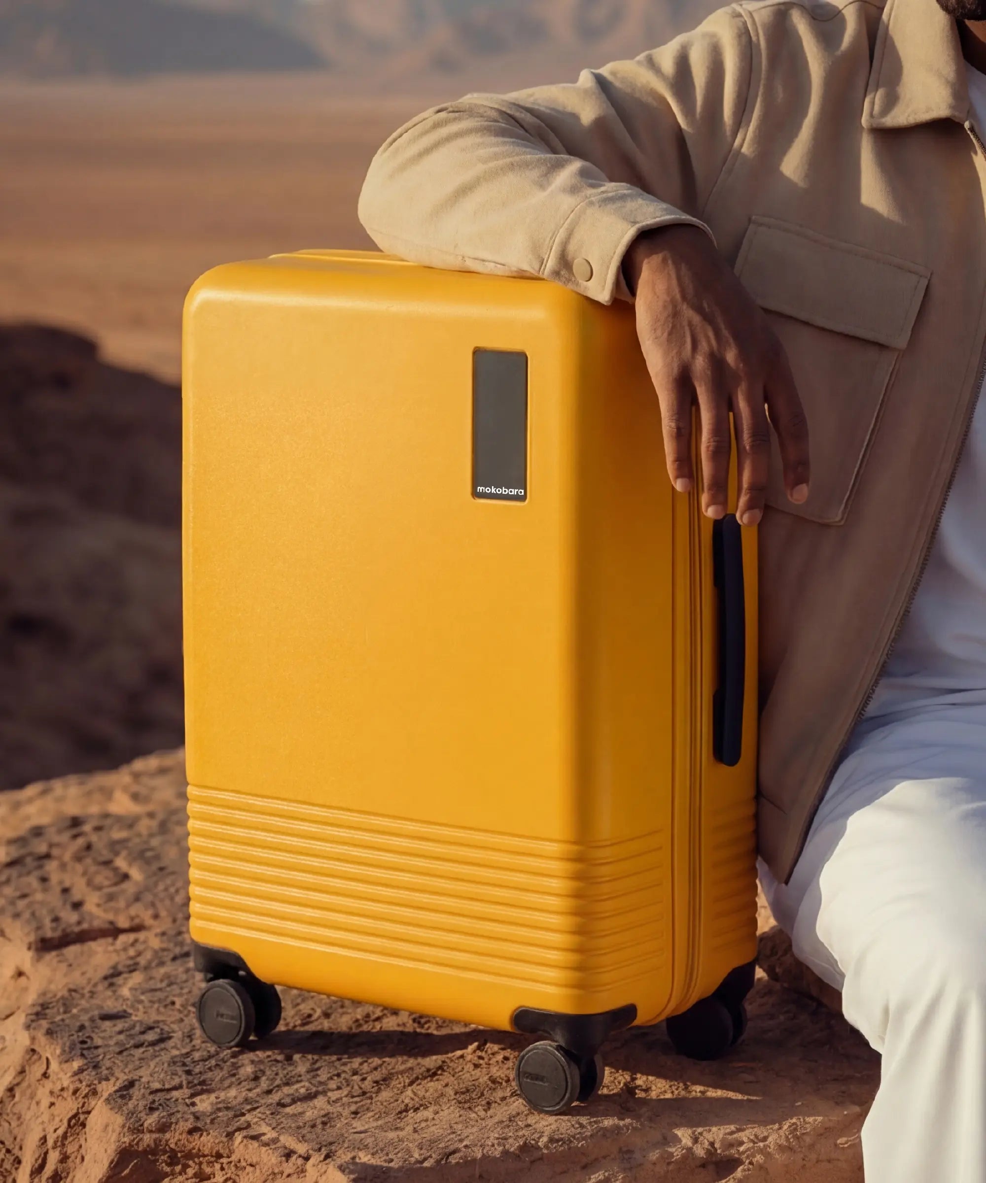 Color_Sunnyside Yellow | The Check-in Luggage