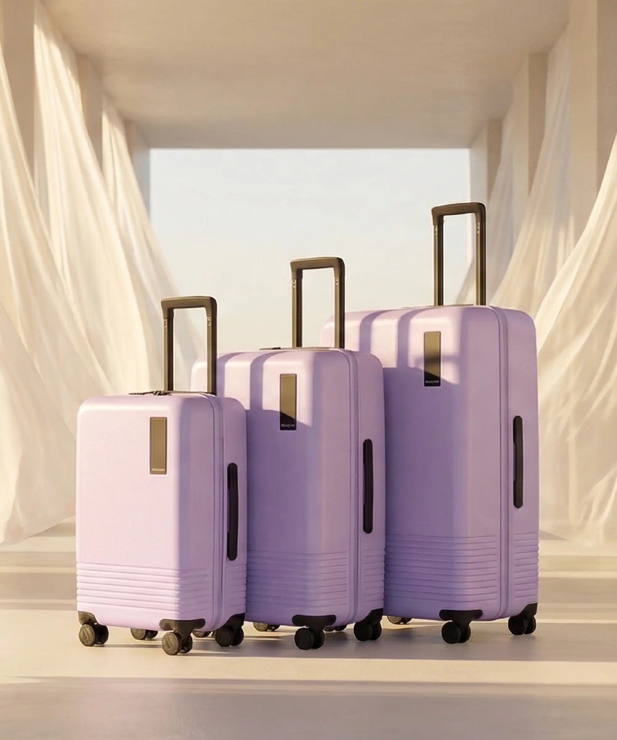 Color_Cosmic Vibes | The Set of 3 Luggage
